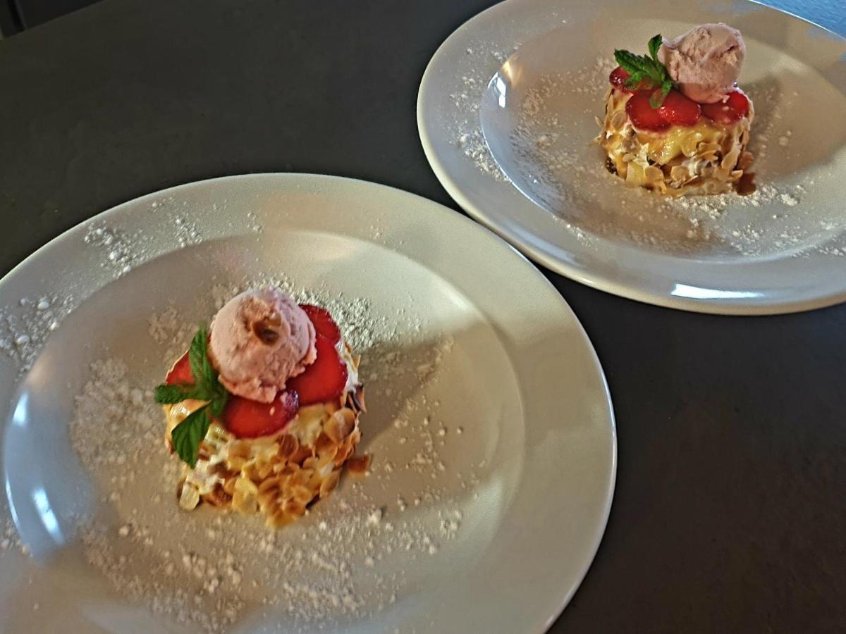 Le Heron Pourpre Gastronomique *